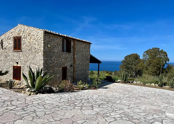 Casale Nocellara Villa